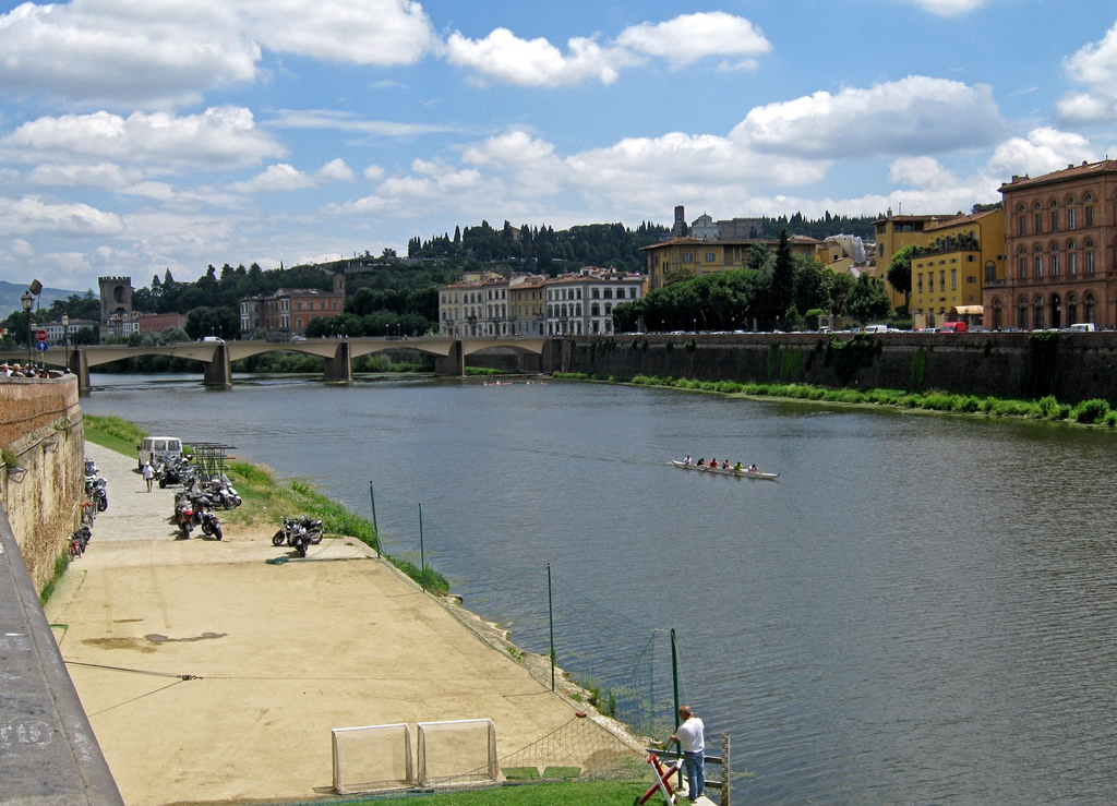Upstream from the Uffizi